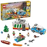 LEGO 31108 Creator 3-in-1 Campingurlaub Spielset mit Auto, Wohnmobil, Leuchtturm, Sommer-Bauspielzeug