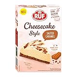 RUF Cheesecake Salted Caramel ohne Backen mit einem Boden aus mit Karamellkeks-Stück