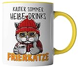 vanVerden Tasse mit Spruch - Kalter Sommer Heiße Drinks Frierkatze - Kalt Mütze Katze - beidseitig Bedruckt - Geschenk Idee Kaffeetasse, Farbe:Weiß/Gelb