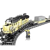 MOMAMOM City Cargo Train Set, Hochgeschwindigkeitszug-Set Mit Gleis, Batteriebetriebener Motorbausatz Mit Beleuchtung, 903 Steine, Kompatibel Mit Leg