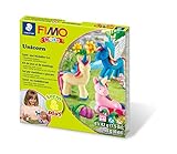 STAEDTLER 8034 19 LYST Unicorn Fimo kids form&play Set (superweiche, ofenhärtende Knete, leichte Anleitung, wiederverschließbare Box, Set mit 4 Blöcken, 1 Modellierstab und 1 Spielkulisse)