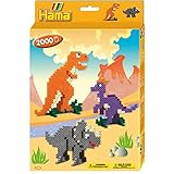 Hama Perlen 3434 Geschenkset Dino mit ca. 2.000 bunten Midi Bügelperlen mit Durchmesser 5 mm, Stiftplatte, inkl. Bügelpapier, kreativer Bastelspaß für Groß