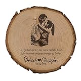 unique present® Baumscheibe mit Fotogravur - Motiv Großes Glück - Schönes Geschenk mit Foto auf der Holzscheibe - Echtes Naturholz aus heimischen Wäldern - Tree Slices Eng