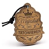 Fashionalarm Schlüsselanhänger Majestät Tätowierer aus Holz mit Gravur | Einzigartige Geschenk Idee Geburtstag Weihnachten Tattoo Artist B