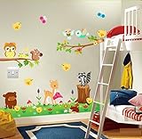 Waldtiere im Wiesenwandaufkleber. Schöne Tiere in der Wiese Wandtattoo. Aufkleber für ein Kinderzimmer. Fototapete Art Deco. Kinderzimmer Dekoration. Babyzimmer Aufkleber. Baby Wandaufkleb