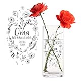 Casa Vivente Runde Blumenvase mit Gravur für Oma, Wir haben Dich lieb, Personalisiert mit Namen, Glasvase für Schnittblumen, Deko-Vase zum Großmuttertag