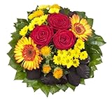 Dominik Blumen und Pflanzen, Blumenstrauß 'Blütenmeer' mit roten Rosen, Färberdistel, Chrysanthemen und Gerb