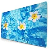 Nettes Mauspad ，Tropische Frangipani-Blume, die im Wasser-Pool im,Rechteckiges rutschfestes Gummi-Mauspad für den Desktop, Gamer-Schreibtischmatte, 15,8 'x 29,5'