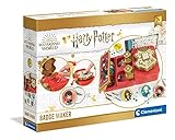 Clementoni 18669 Harry Potter Button-Maker, DIY Kreativspiel für Pins mit magischen Motiven, Spielzeug für personalisierte Buttons, ideal zu Weihnachten für Potterheads ab 7 J