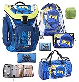 Lego Schulranzen Explorer mit Lego Ninjago Motiv Jay Blauer Ninja 7 TLG. Set mit Federmappe, Sporttasche und Regenschutz Spinjitzu Lloyd Schulranzen-S