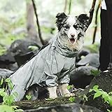 Fashion Fun Regenponcho für Hunde, wasserdicht, winddicht, mit Kapuze, atmungsaktiv, Camouflage, reflektierender Stoff, vier Beine, für mittelgroße und große Hunde, Größe S