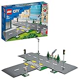 LEGO 60304 City Straßenkreuzung mit Ampeln, Bauset mit im Dunkeln leuchtenden S