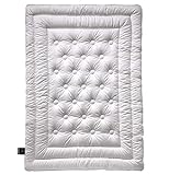 billerbeck Schurwoll Bettdecke Meisterklasse 135 x 200 cm, Wärmestufe mittel, feuchtigkeitsregulierende Natur Bettdeck
