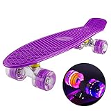 Baytter 22 Zoll Skateboard Komplett Board Mini-Cruiser aus 7-lagigem Ahornholz 57 x 15cm für Kinder, Jugendliche und Erwachsene mit ABEC-11 Kugellager und 95A Rollenhärte, 8 Farben wählbar (Violett)