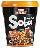 Nissin Cup Noodles Soba Cup – Peking Duck, 8er Pack, Wok Style Instant-Nudeln japanischer Art, mit Würzsauce, Ente & Gemüse, schnell im Becher zubereitet, asiatisches Essen (8 x 87 g)