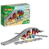 LEGO 10872 DUPLO Eisenbahnbrücke und Schienen-Set, Kinderspielzeug mit Signalstein, Spielzeugeisenbahn für Kinder ab 2 J