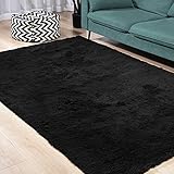 Vamcheer Teppiche Hochflor Flauschig Wohnzimmerteppich - 150 x 240cm Schwarz Teppichboden für Wohnzimmer & Schlafzimmer, Moderner Rechteckiger Heimteppich, Shaggy Carp