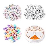 1500 Stück Briefperlen Set 6x6mm Acryl Würfel Alphabet Perlen und Bunte Herzperlen mit elastischer Kristallkordel zum Basteln Schmuckherstellung DIY Halsketten Armb