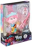Hasbro DreamWorks Trolls Pop & Rock Poppy, singende Puppe mit 2 verschiedenen Looks und Sounds, singt Trolls, die wollen nur Spaß