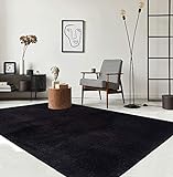 the carpet Relax Moderner Flauschiger Kurzflor Teppich, Anti-Rutsch Unterseite, Waschbar bis 30 Grad, Super Soft, Felloptik, Schwarz, 80 x 150