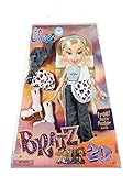 Bratz 20 Yearz Speciale Editie Originele Fashion pop Cloe - Holografische verpakking & poster - Verzamelbaar - 20 Yearz Motif, Fan Fave Heruitgave 2001 Replica - Incl 2 Outfits, Schoenen, tas &