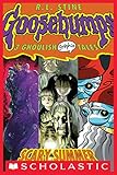 Scary Summer: A Graphic Novel (Goosebumps Graphix #3) (Goosebumps Graphic Novels) (English Edition)