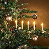 Christbaumkerzen mit Fernbedienung | Komplett-Set | flammenlose LED Kerzen, perfekte Alternative zur Lichterkette (12er Set, gold mit Steinchen)